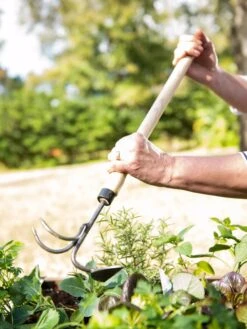 Gardener's Lifetime Raised Bed Cultivator -Garden Tools Sales Store 8587960 3527 tif